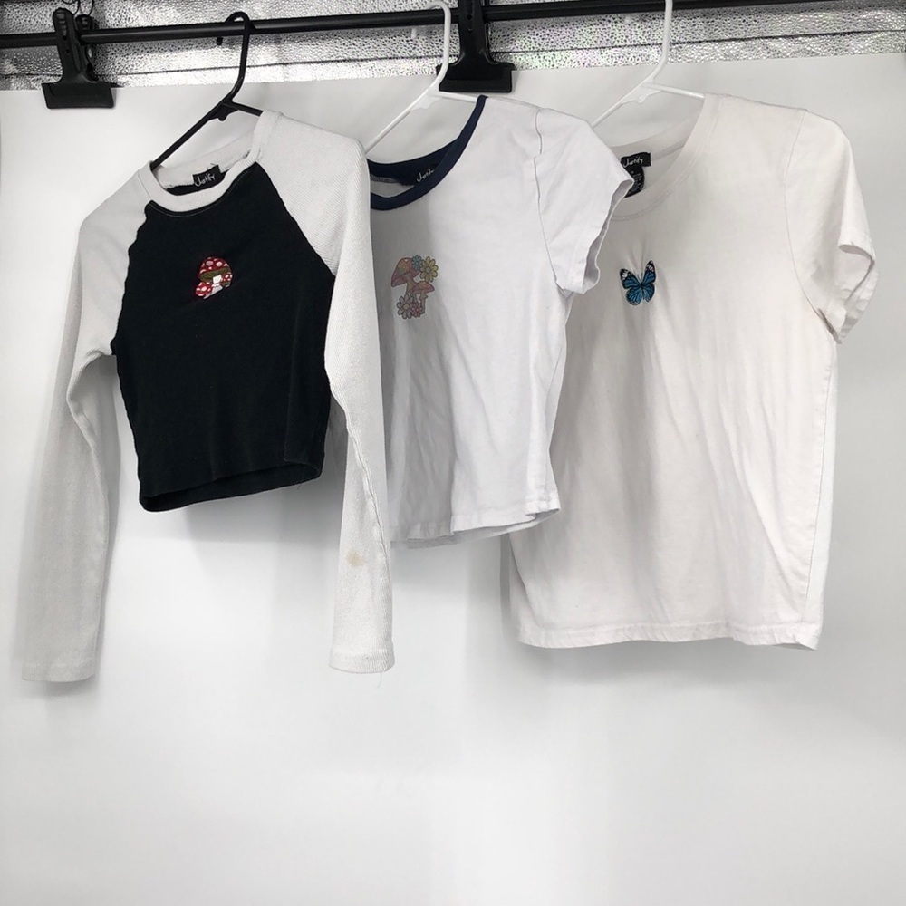 4/$20 Lot of 3 Justify Size S Tops